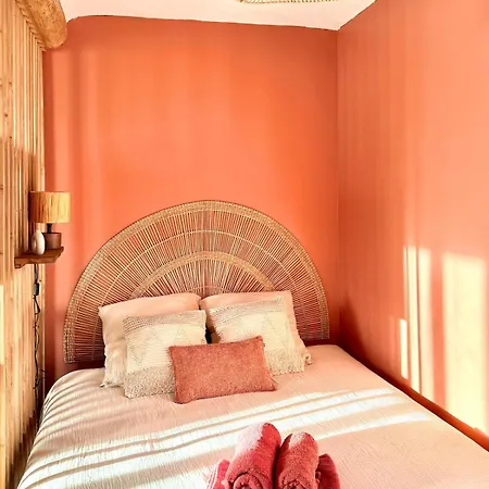 Apartment Noya *